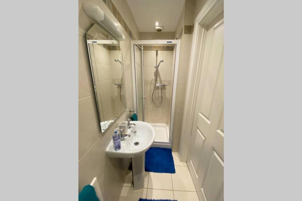 Ferienwohnung Sound Of The Sea - Penthouse In Portrush Exterior foto