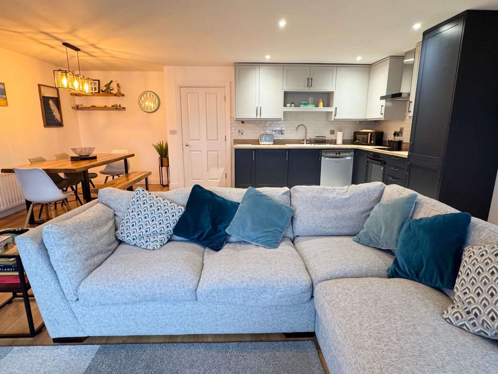 Ferienwohnung Sound Of The Sea - Penthouse In Portrush Exterior foto